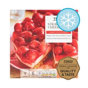 Tesco Strawberry Cheese Cake 500gm 015-900650 L94