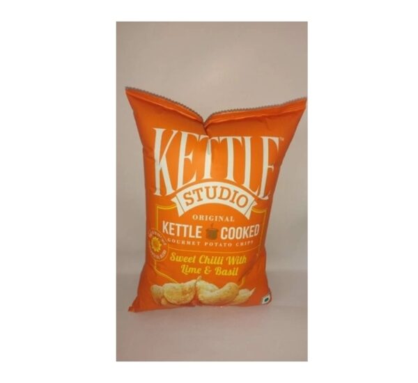Kettle-Studio-Sweet-Chilli-With-Lime-_-Basil-Chips-47gm-113-212478-L94dkKDP8906066701122