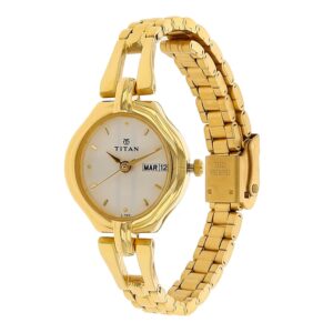 Titan-2345YM01-WoMens-Watch-Karishma-Collection-Analog-White-Dial-Gold-Stainless-Band