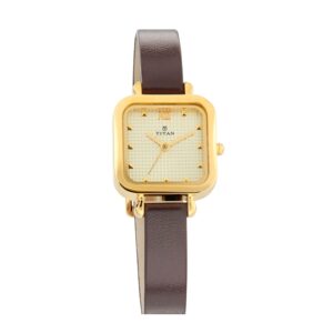 Titan-2626YL01-WoMens-Watch-Karishma-Collection-Analog-Champagne-Dial-Brown-Leather-Band