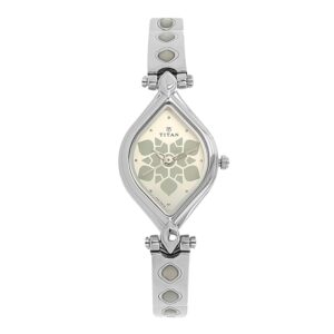 Titan-9639SM01-WoMens-Watch-Karishma-Collection-Analog-Silver-Green-Dial-Silver-Stainless-Band