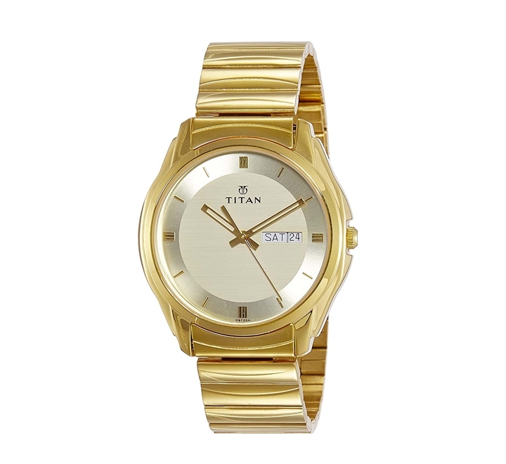 Titan 1578YM05 Men s Watch Analog Champagne Dial Golden Stainless Steel Strap Watch Buy Online in Bahrain Dukakeen