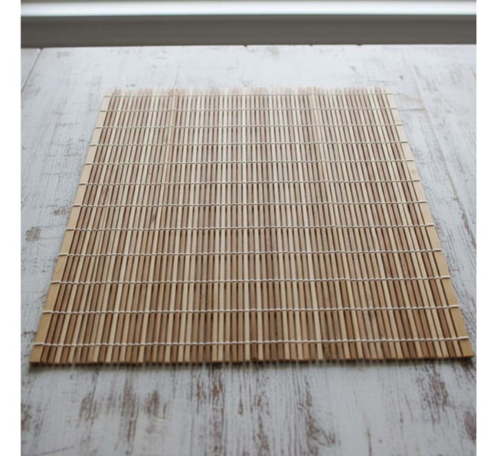 bamboo-placemat-set-of-4-pieces-img-203